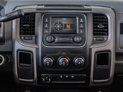 Used 2017 RAM 3500 Tradesman w/ Chrome Appearance Group AWD/4WD image 22