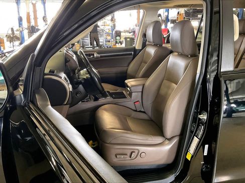 Used 2021 Lexus GX 460 Premium w/ Premium Package image 8