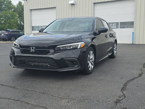Used 2024 Honda Civic LX image 3