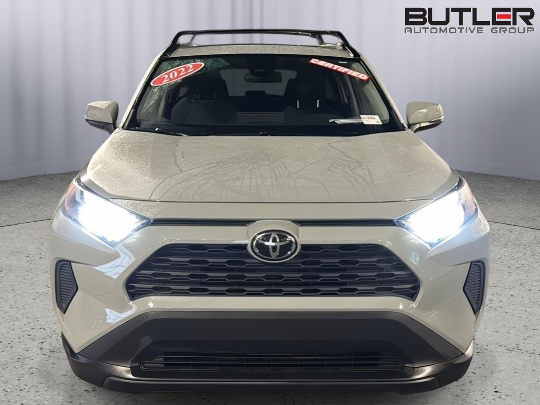 Certified 2022 Toyota RAV4 XLE w/ Convenience Package FWD image 9