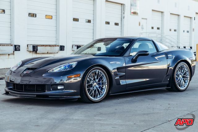 Used 2009 Chevrolet Corvette ZR1 w/ Preferred Equipment Group RWD image 62
