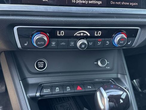 Used 2022 Audi Q3 2.0T Premium Plus image 22