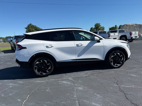 Used 2023 Kia Sportage SX AWD/4WD image 8