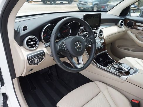 Used 2018 Mercedes-Benz GLC 300 image 17