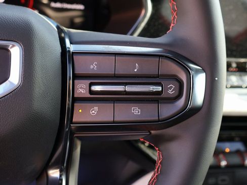 New 2026 GMC Canyon AT4X w/ Off-Road Front Bumper Package image 36