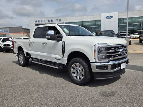 New 2026 Ford F250 Lariat w/ Chrome Package AWD/4WD image 35