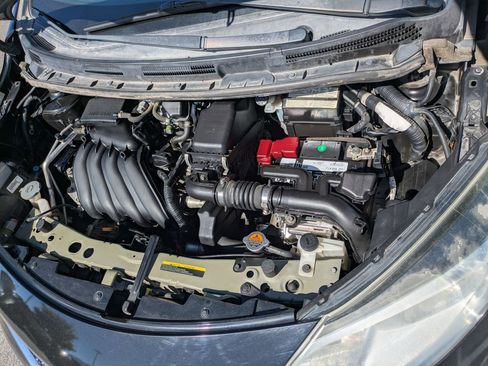 Used 2015 Nissan Versa Note SR FWD image 33