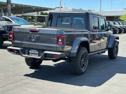 New 2026 Jeep Gladiator Willys image 8