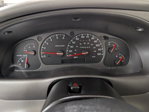 Used 2001 MAZDA B-Series Pickup 4x4 Regular Cab B3000 image 10