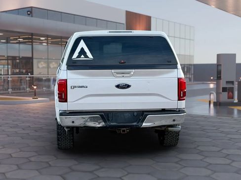 Used 2015 Ford F150 Lariat w/ Equipment Group 502A Luxury AWD/4WD image 10