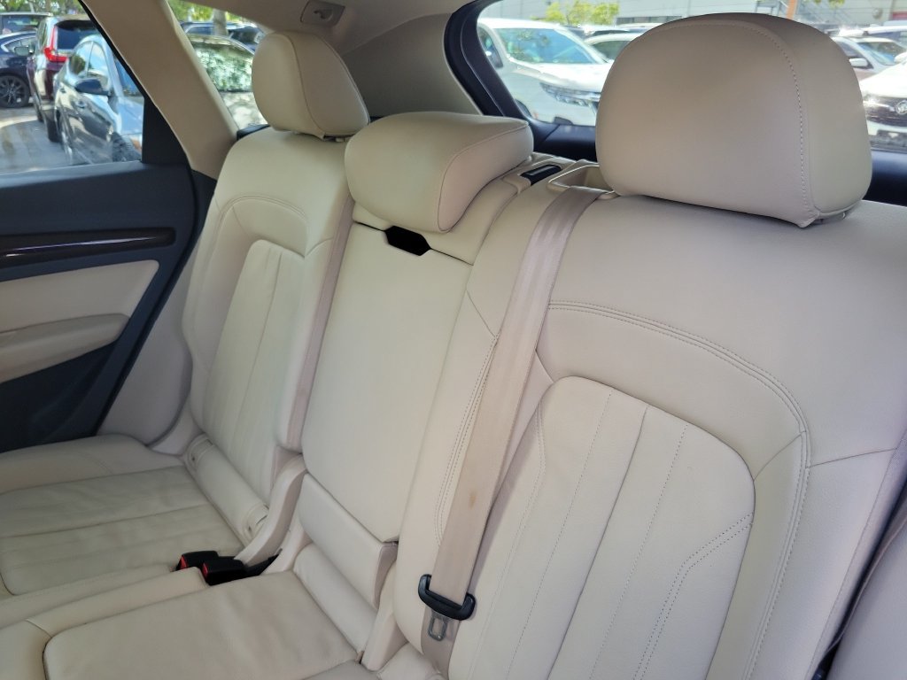 Used 2019 Audi Q5 2.0T Premium w/ Convenience Package AWD/4WD image 15