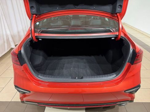 Used 2021 Kia Forte GT-Line image 11