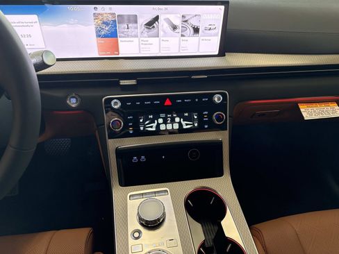 New 2026 Genesis GV80 3.5T Advanced image 24