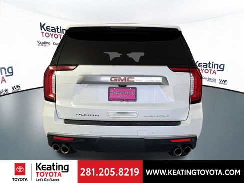 Used 2021 GMC Yukon Denali w/ Denali Premium Package AWD/4WD image 6
