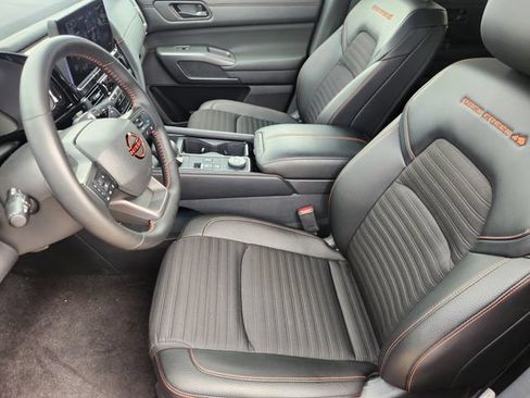 Used 2026 Nissan Pathfinder Rock Creek AWD/4WD image 13