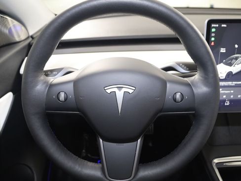 Used 2022 Tesla Model Y Performance AWD/4WD image 34