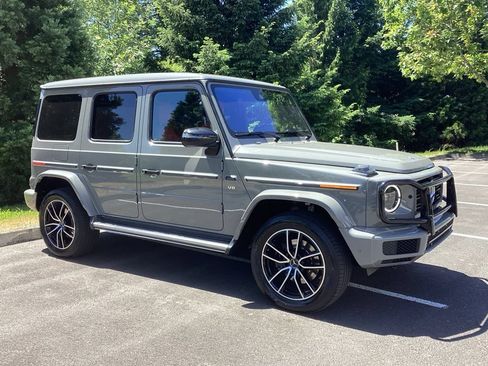 Used 2023 Mercedes-Benz G 550 image 8