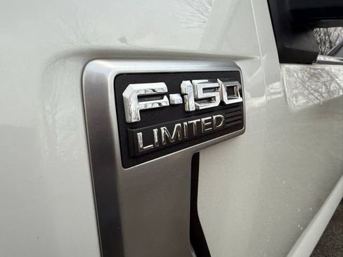 Used 2022 Ford F150 Limited AWD/4WD image 9