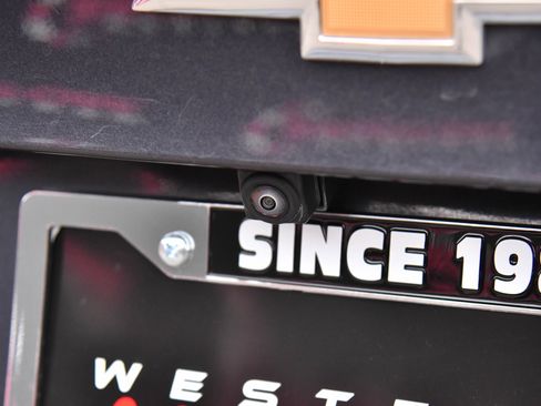 Used 2023 Chevrolet Malibu LT image 35