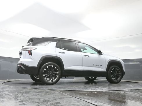 New 2026 Chevrolet Equinox RS w/ Convenience Package III image 44