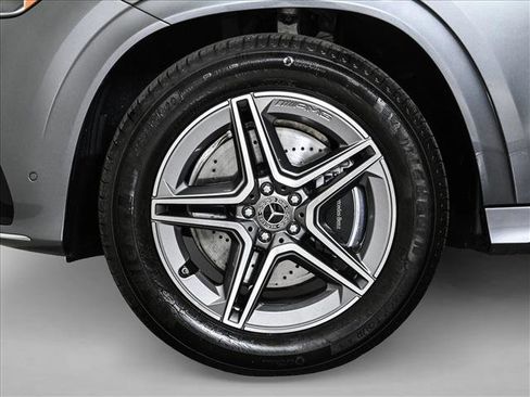 Certified 2026 Mercedes-Benz GLE 450 4MATIC w/ 3rd Row Seat Package image 25