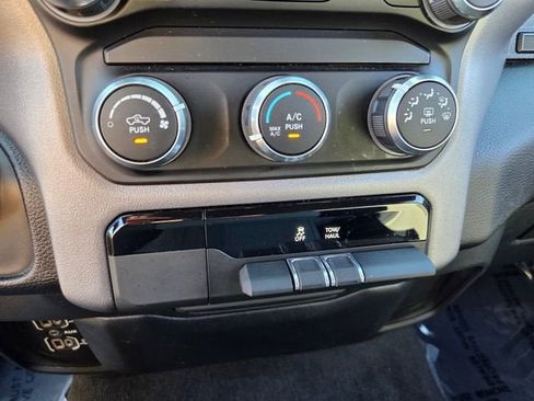Used 2022 RAM 1500 Big Horn AWD/4WD image 27