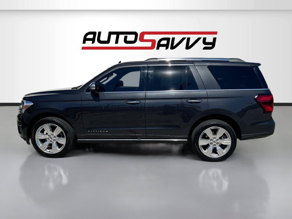 Used 2024 Ford Expedition Platinum AWD/4WD image 4