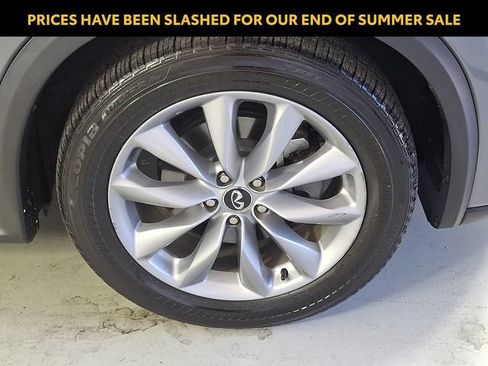 Used 2019 INFINITI QX50 Luxe w/ Navigation Package FWD image 9