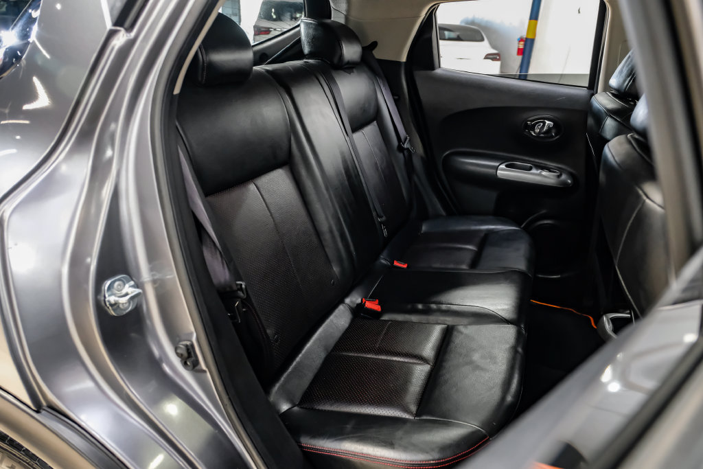 Used 2015 Nissan Juke SL AWD/4WD image 35