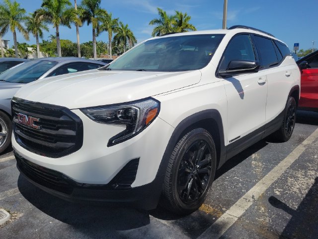 Used 2020 GMC Terrain SLE w/ Elevation Edition FWD image 31