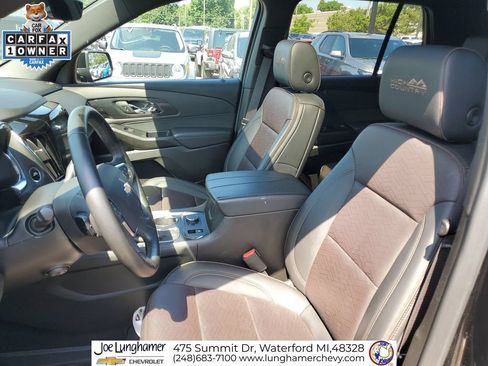 Certified 2023 Chevrolet Traverse High Country w/ LPO, Floor Liner Package AWD/4WD image 21