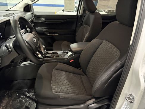 New 2025 Ford Ranger XLT w/ Black Appearance Package image 8