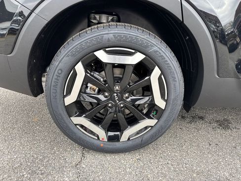 New 2025 Kia Telluride S image 17