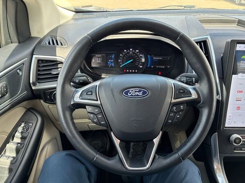 Used 2024 Ford Edge Titanium AWD/4WD image 26