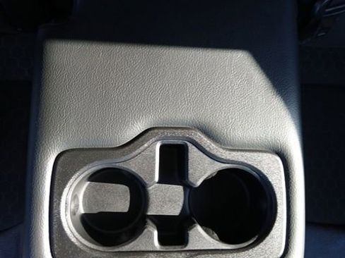 Used 2020 Jeep Compass Latitude image 15