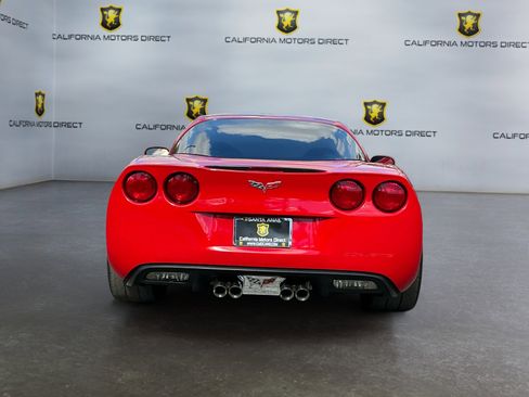 Used 2007 Chevrolet Corvette Coupe w/ Preferred Equipment Group RWD image 6