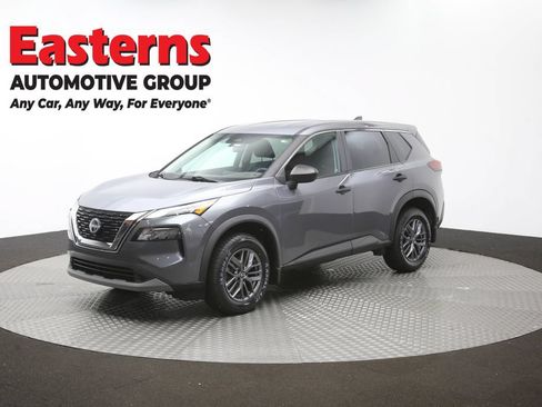 Used 2023 Nissan Rogue S AWD/4WD image 56