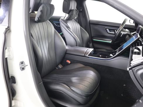 Used 2022 Mercedes-Benz S 500 4MATIC w/ AMG Line Package image 60