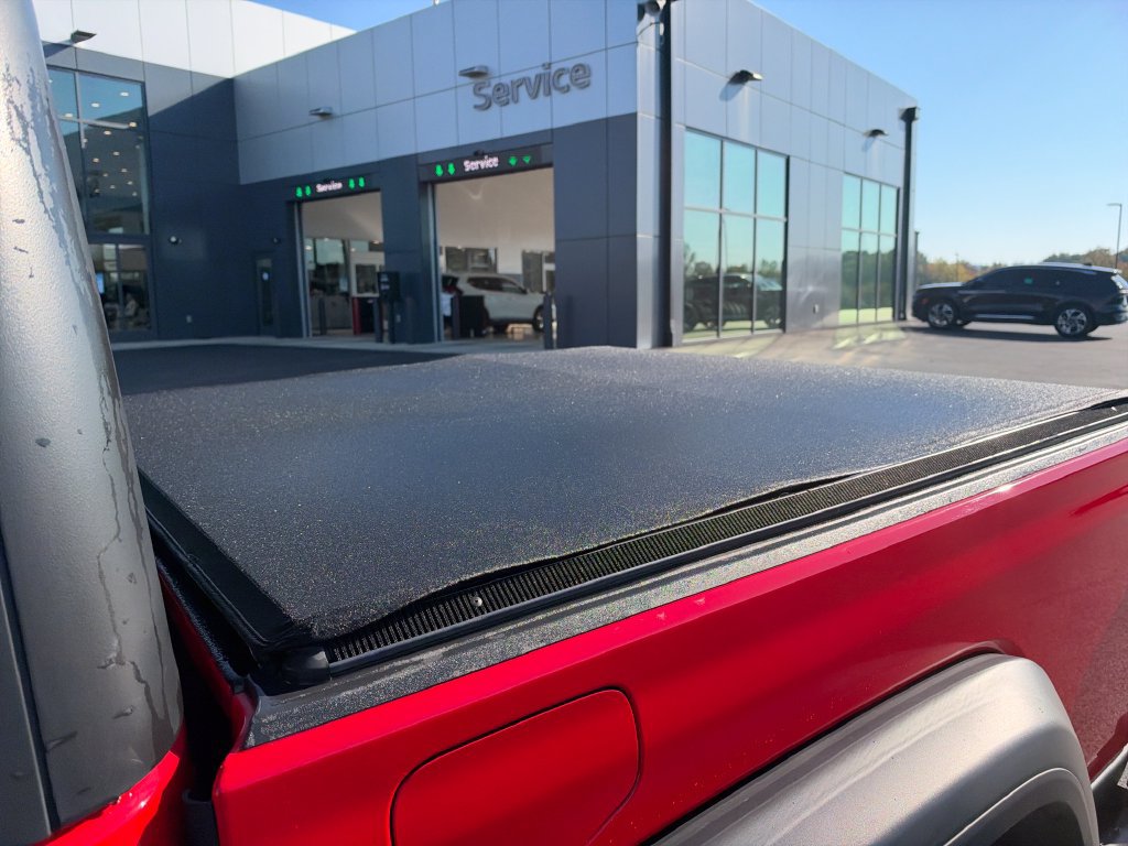 Used 2020 Jeep Gladiator Rubicon w/ Cold Weather Group AWD/4WD image 9
