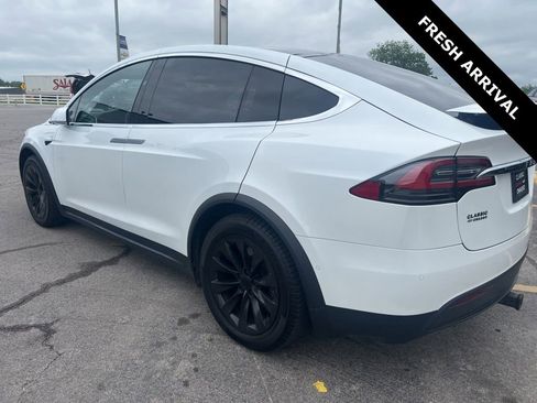 Used 2020 Tesla Model X Long Range AWD/4WD image 6