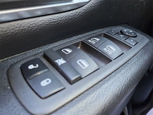 Used 2022 RAM 1500 Big Horn image 32