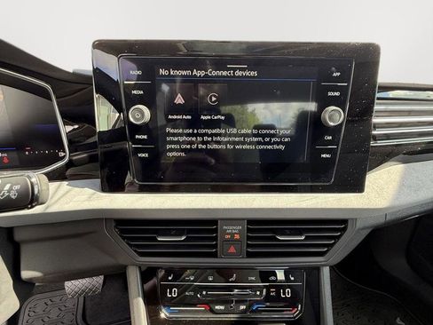 New 2025 Volkswagen Jetta SE image 13