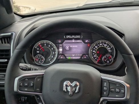 Certified 2025 RAM 1500 Big Horn image 22