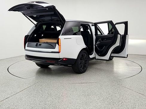 New 2026 Land Rover Range Rover SE AWD/4WD image 11