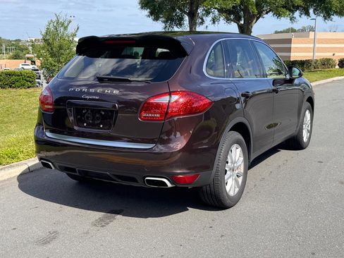 Used 2014 Porsche Cayenne AWD/4WD image 39