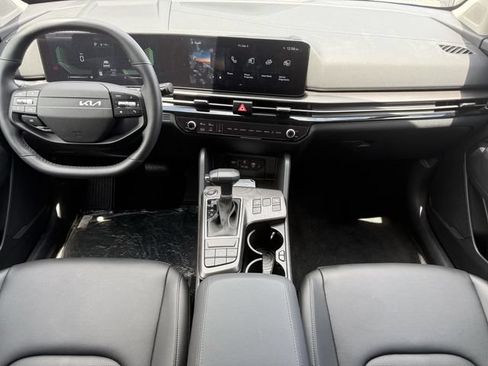 Used 2026 Kia Sportage EX w/ EX Panorama Roof Package FWD image 14