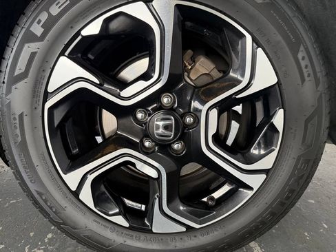 Used 2019 Honda CR-V Touring image 34