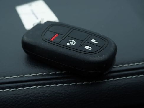 Used 2017 RAM 1500 Laramie w/ Convenience Group image 33