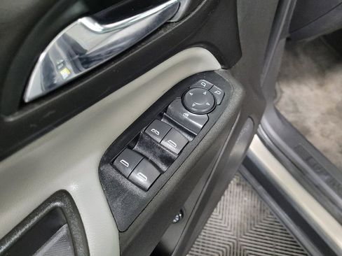 Used 2018 Chevrolet Equinox LT image 27