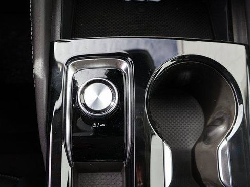 New 2025 Buick Envision Sport Touring image 29